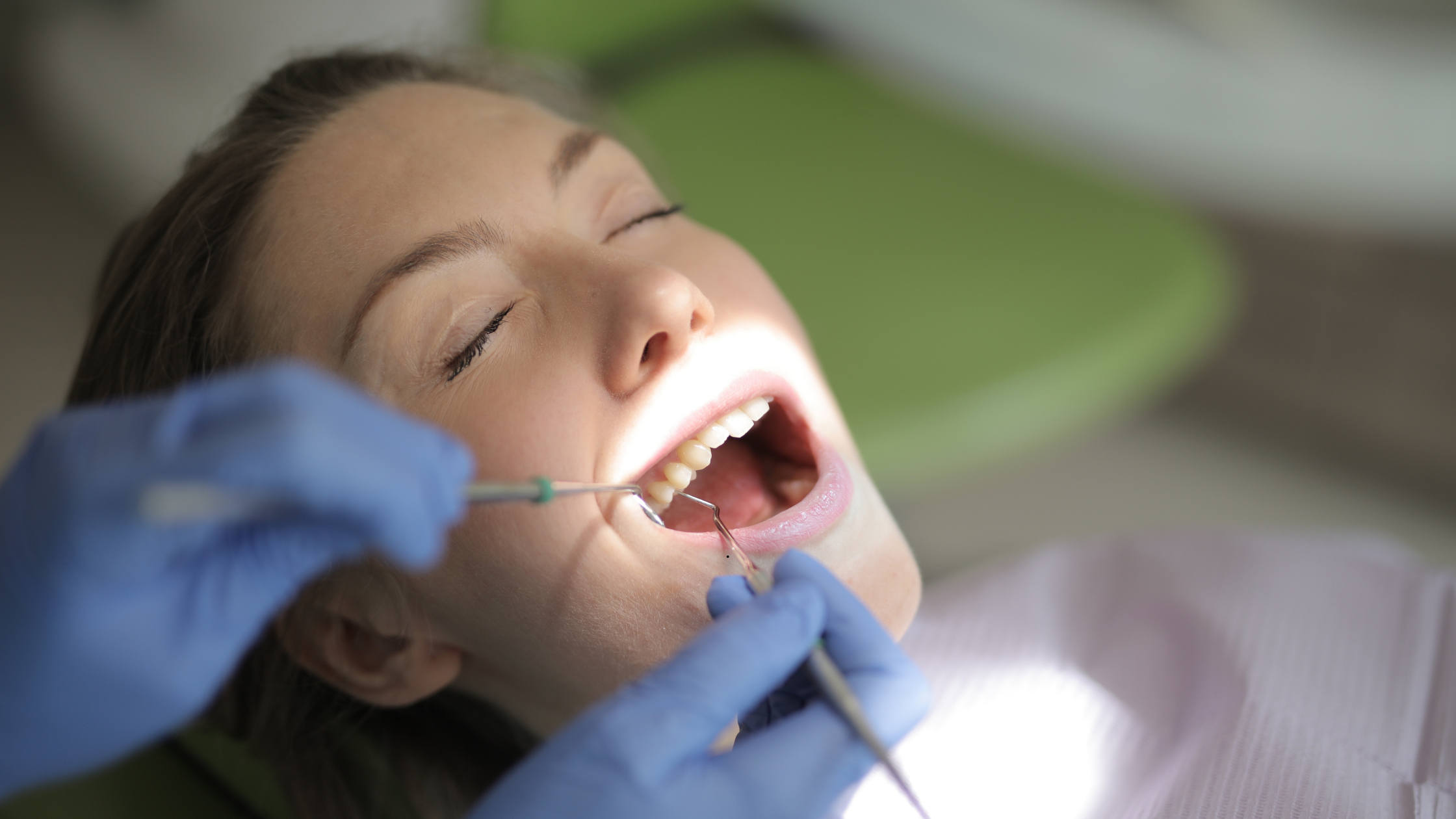 En los últimos años, Costa Rica se ha consolidado como un referente en el ámbito de la salud dental, particularmente en tratamientos de alta estética y odontología restaurativa.